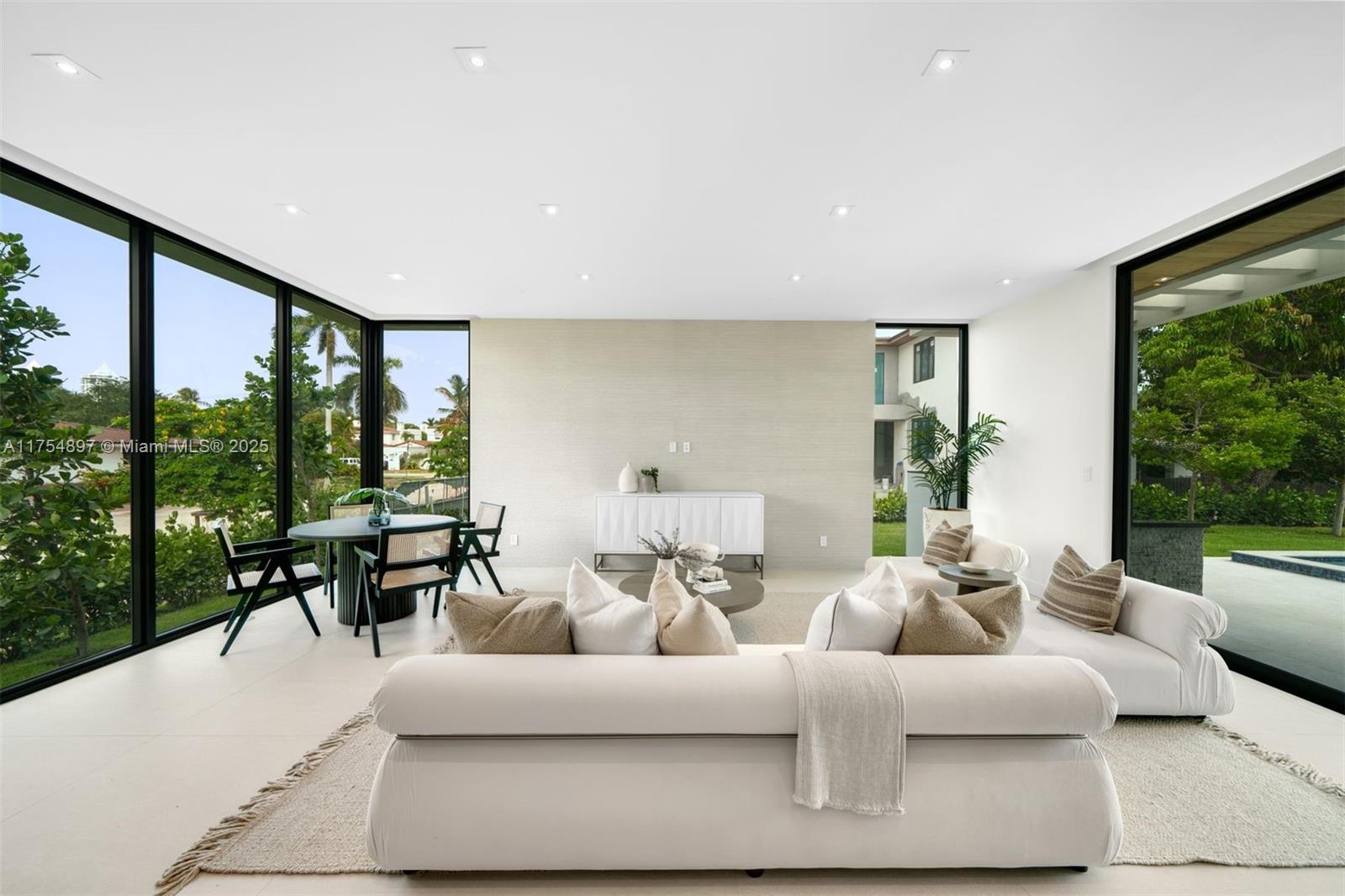 NAUTILUS EXTENSION 5TH - Residential