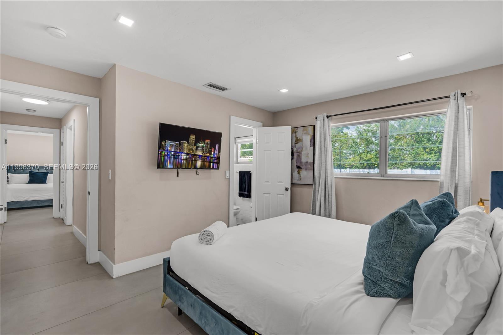 HILLBROOK - Residential