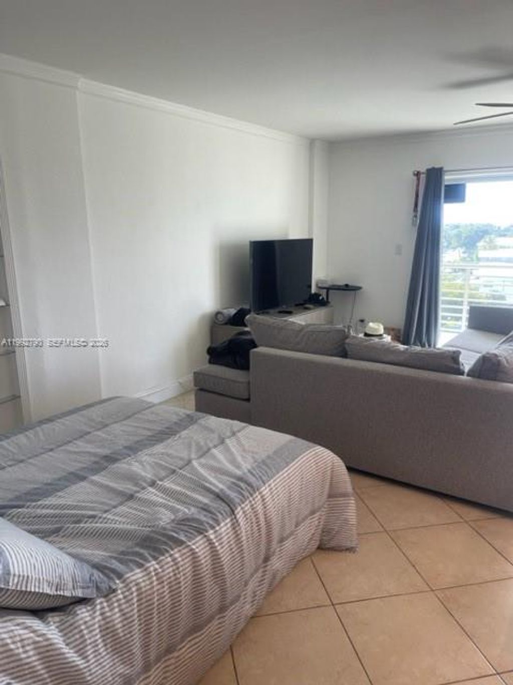 Photo of 2900 NE 30th St #B7, Fort Lauderdale, FL 33306 (MLS # A11992790)