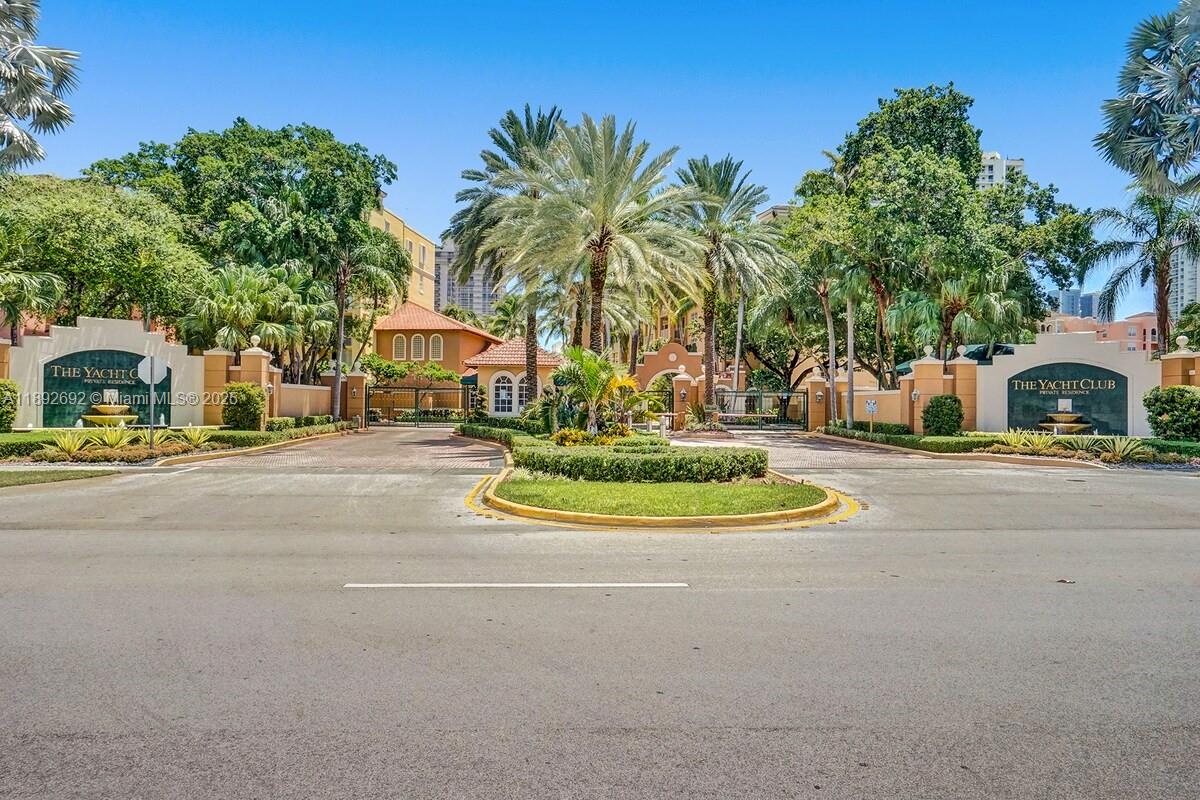THE YACHT CLUB AT AVENTUR - Residential Lease