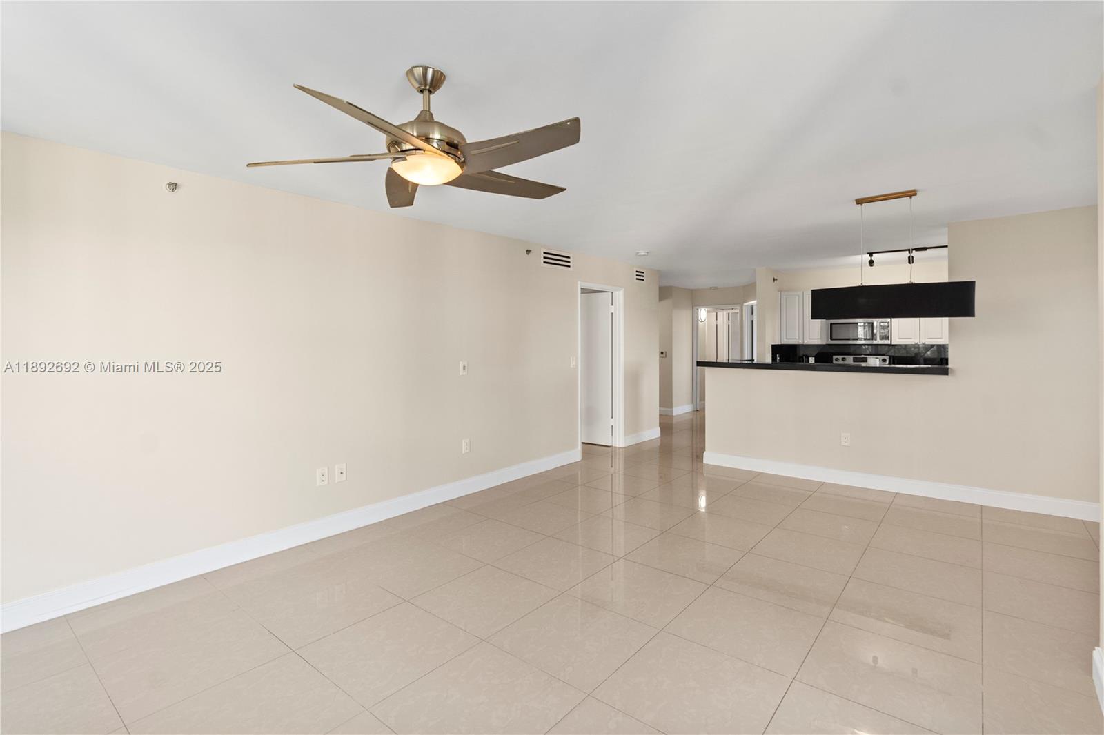 THE YACHT CLUB AT AVENTUR - Residential Lease