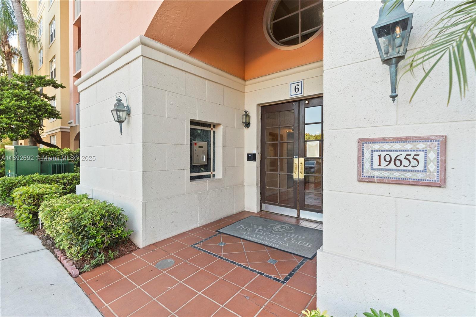THE YACHT CLUB AT AVENTUR - Residential Lease