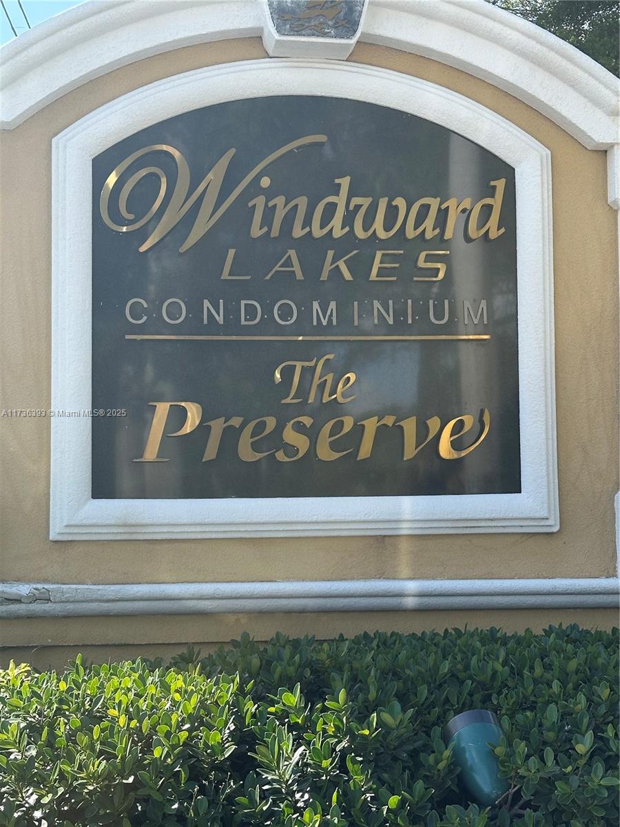 WINDWARD LAKES CONDO - Residential