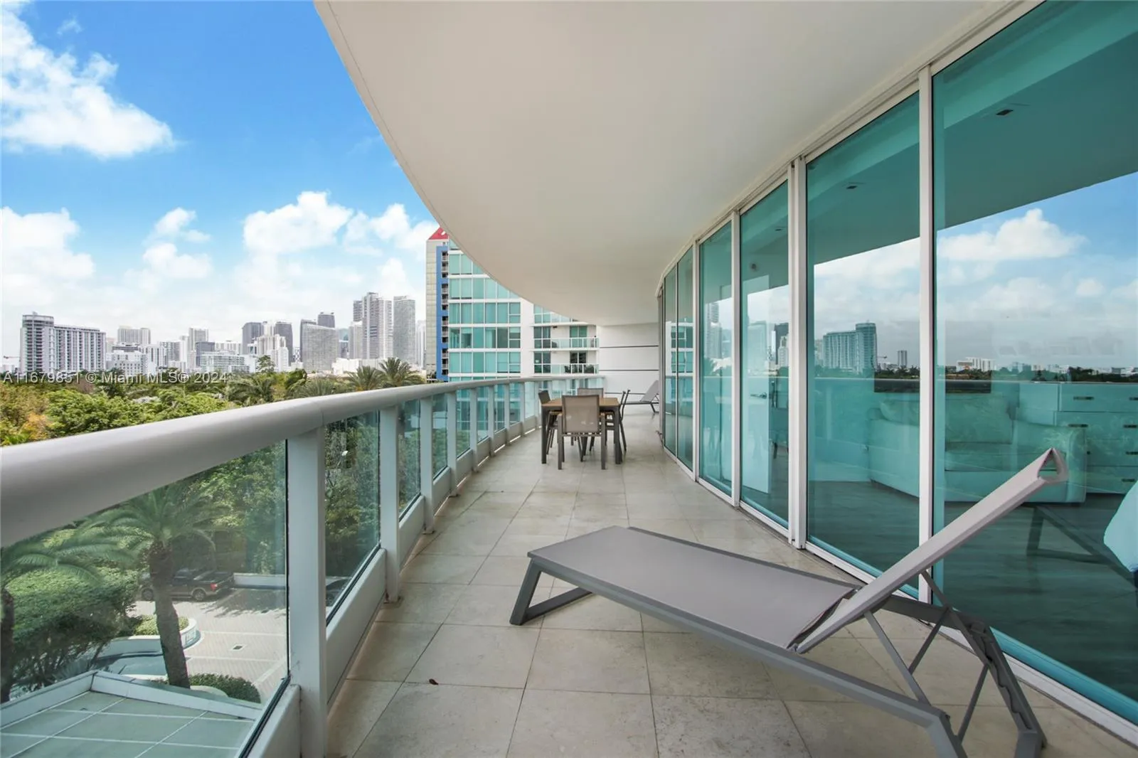 Miami, Florida 33129, United States, 2 Bedrooms Bedrooms, ,2 BathroomsBathrooms,Residential,Active,37741