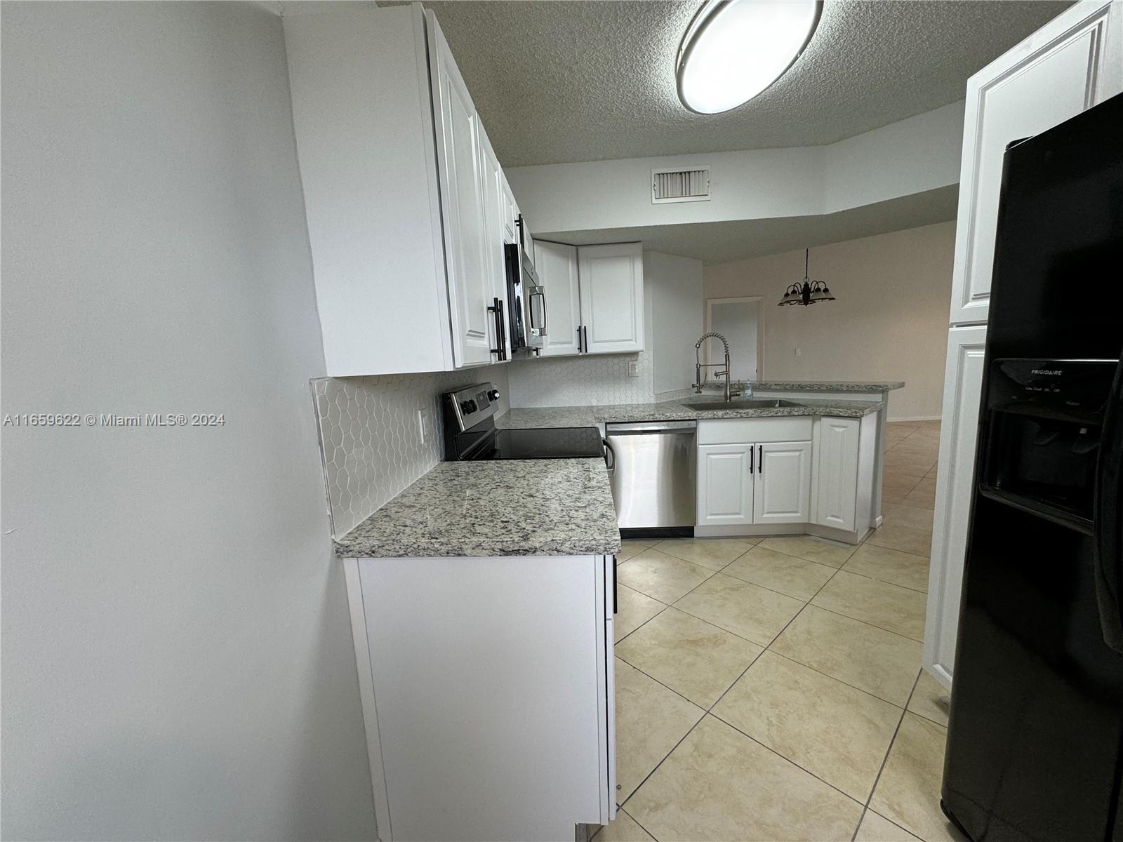 EDGEWATER CONDO - Residential Lease