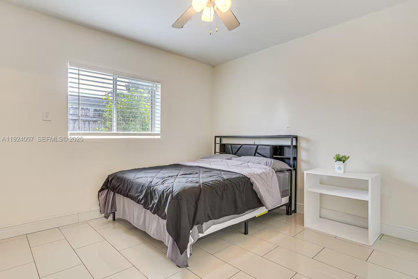 PALM LANE HOMES IN MIRAMA - Residential