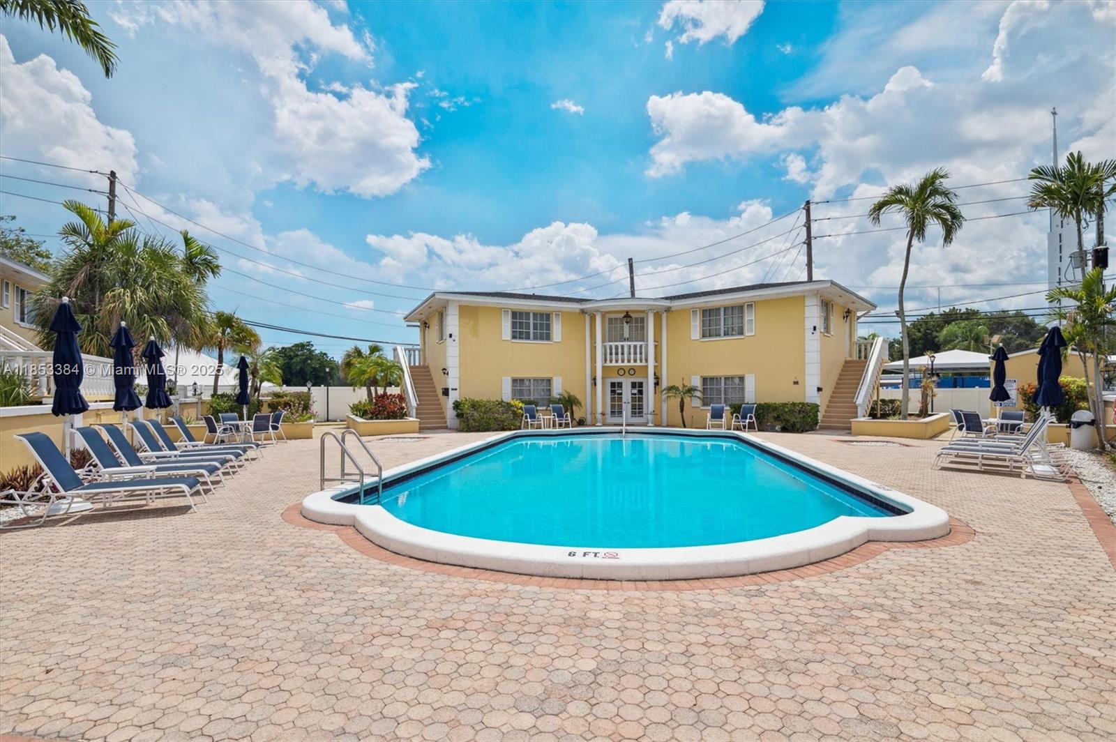 IMPERIAL POINT GARDENS CO - Residential