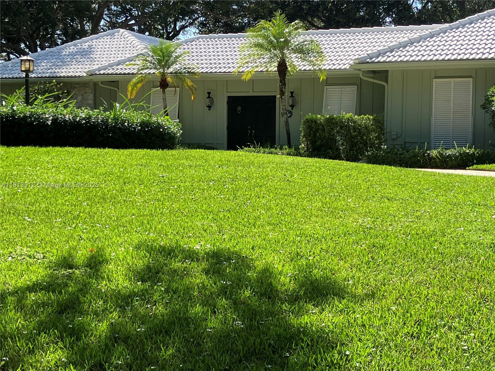 HERITAGE OAKS - Residential