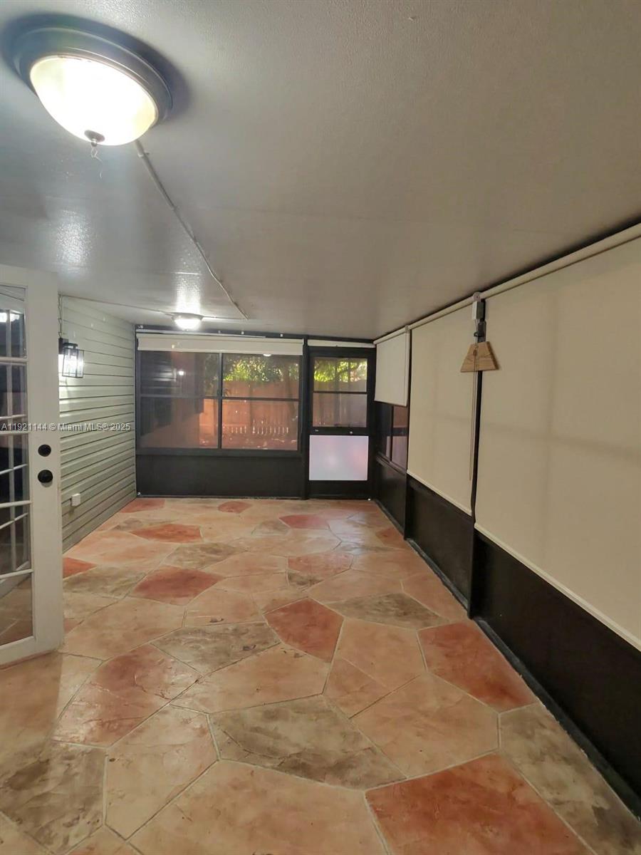 CINNAMON PLACE 1 - Residential