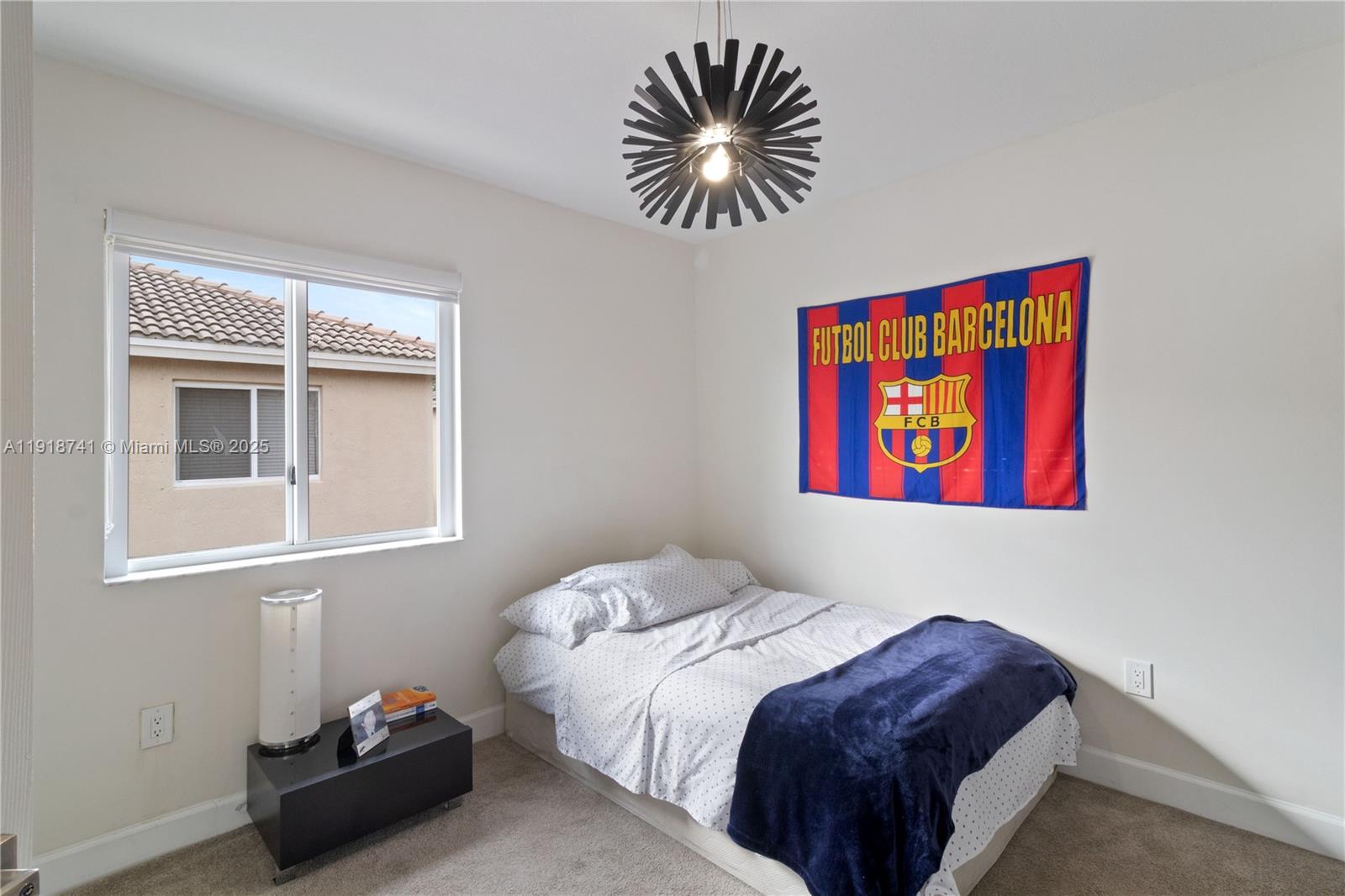 DORAL RESERVE - Residential