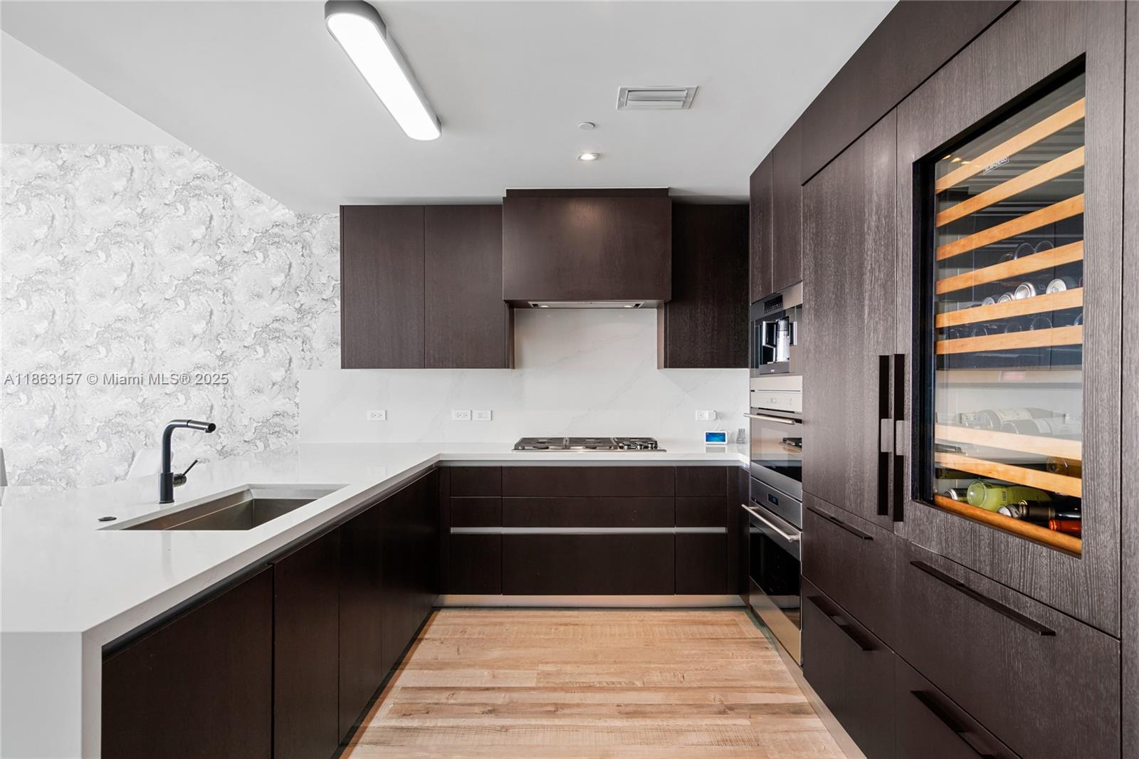 2200 N Ocean Blvd S1405