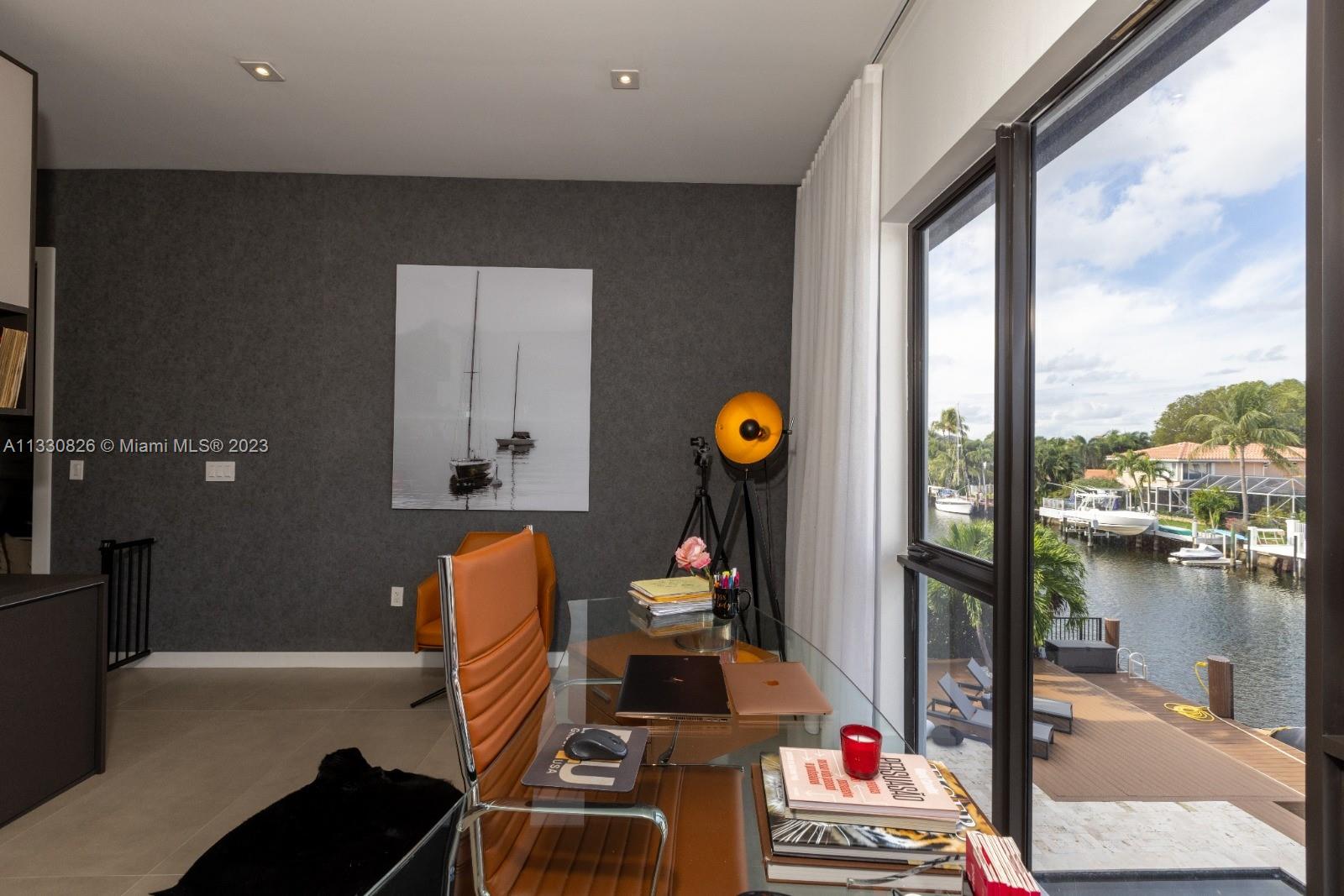 CORAL KEY VILLAS 5TH SEC - Residential