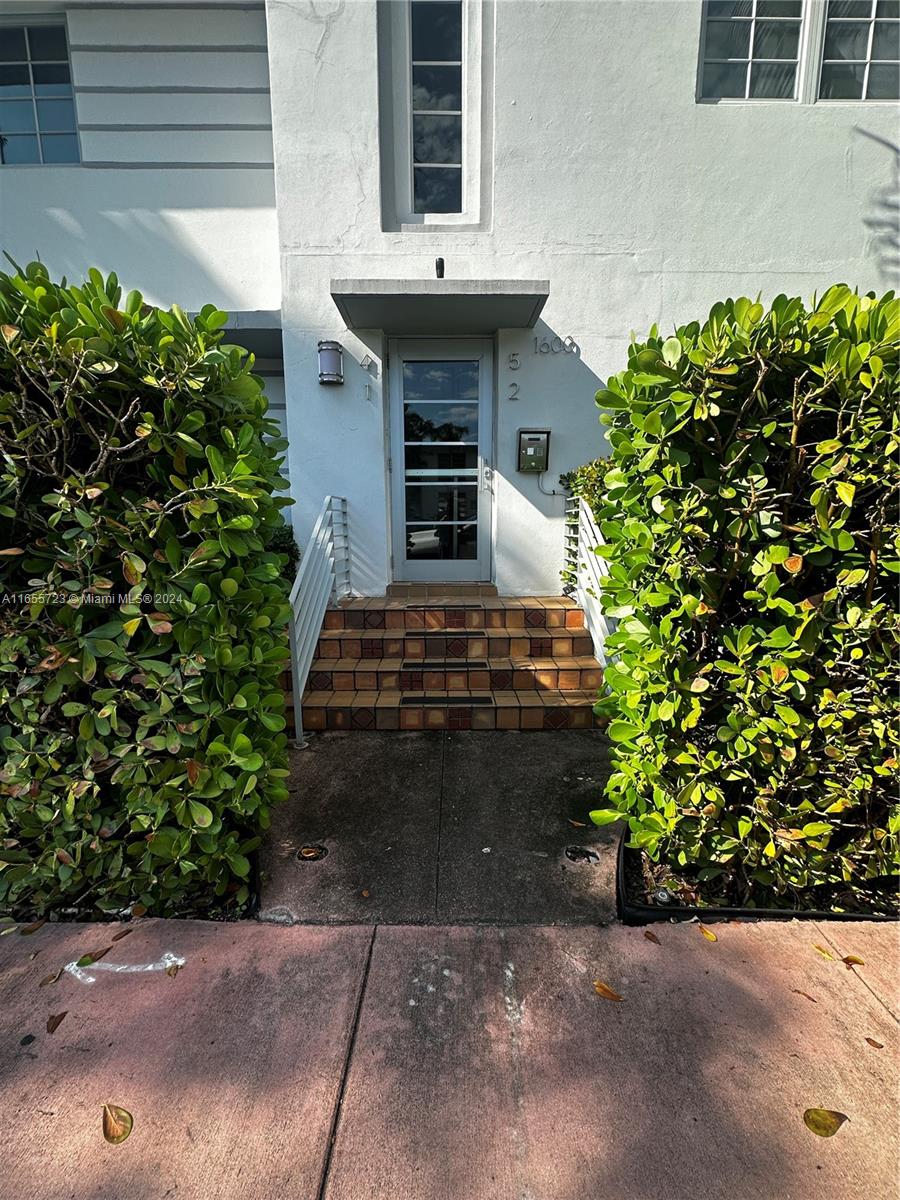 Step into your chic two-bedroom retreat! Nestled in the heart of South Beach, just steps from Lincoln Road, this prime location offers the ultimate in convenience and style. The apartment exudes luxury with its bright, airy spaces and a warm, inviting atmosphere. The recently renovated kitchen and in-unit washer and dryer add to the convenience, making daily life a breeze. The building is charming, well-kept, and surrounded by lush greenery, creating a tranquil and peaceful environment. Pets are welcome in this serene and quiet unit, making it an ideal place to call home. Street parking is available in Zone 2. Contact the listing agent for more details or to schedule a viewing this gem won't last long!