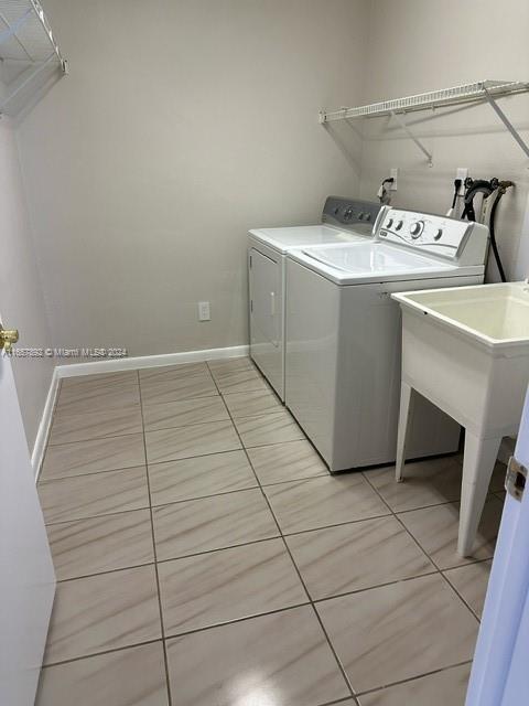 PINE MEADOWS ESTATES - Residential Lease