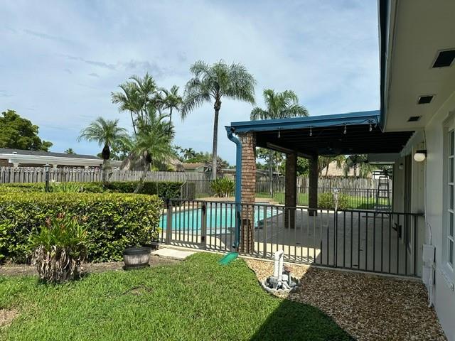PINE MEADOWS ESTATES - Residential Lease