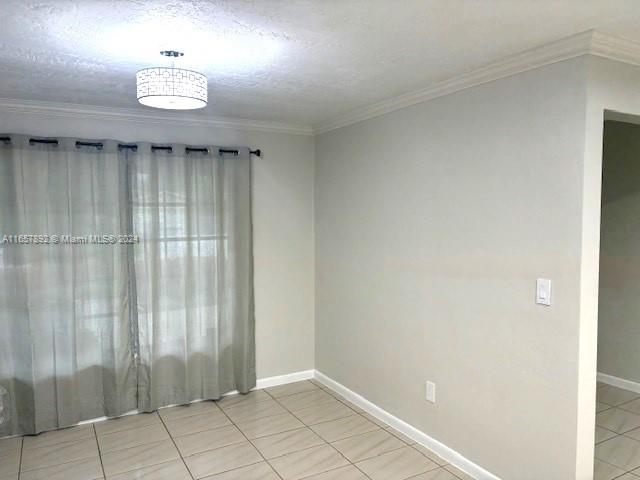PINE MEADOWS ESTATES - Residential Lease