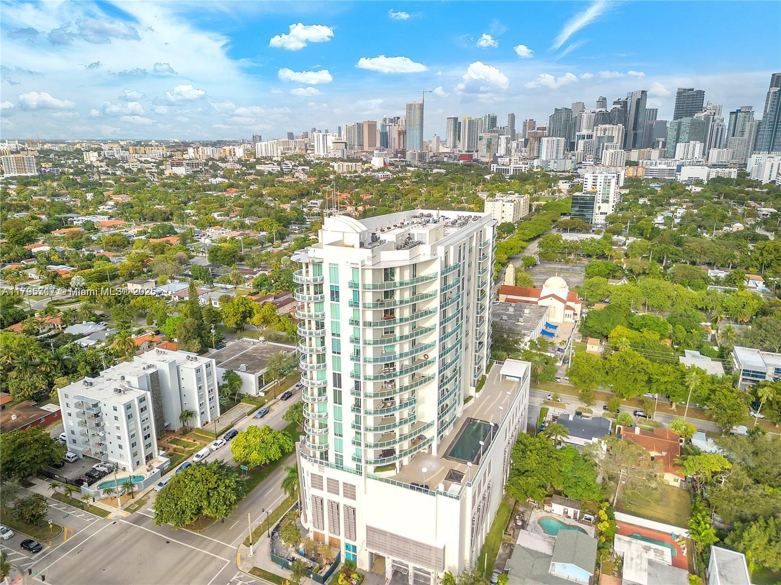 2525 SW 3rd Ave 1402