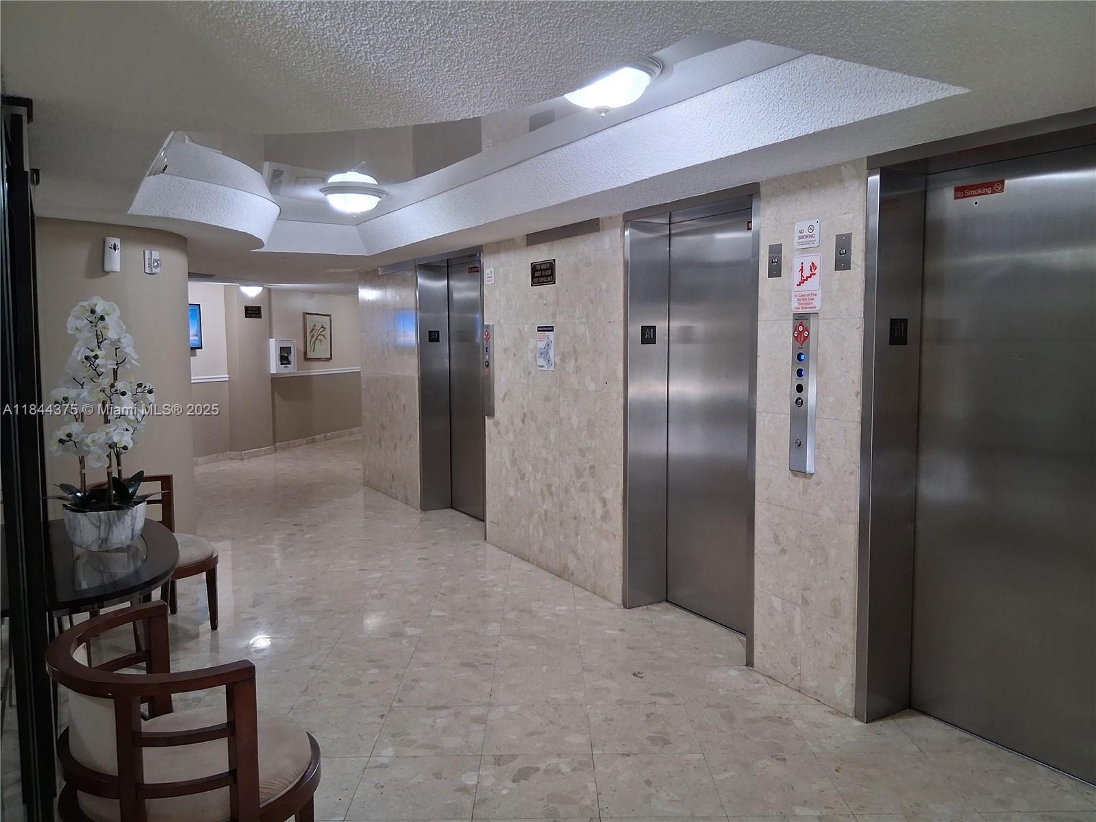 LAKE POINT TOWER CONDO - Residential Lease