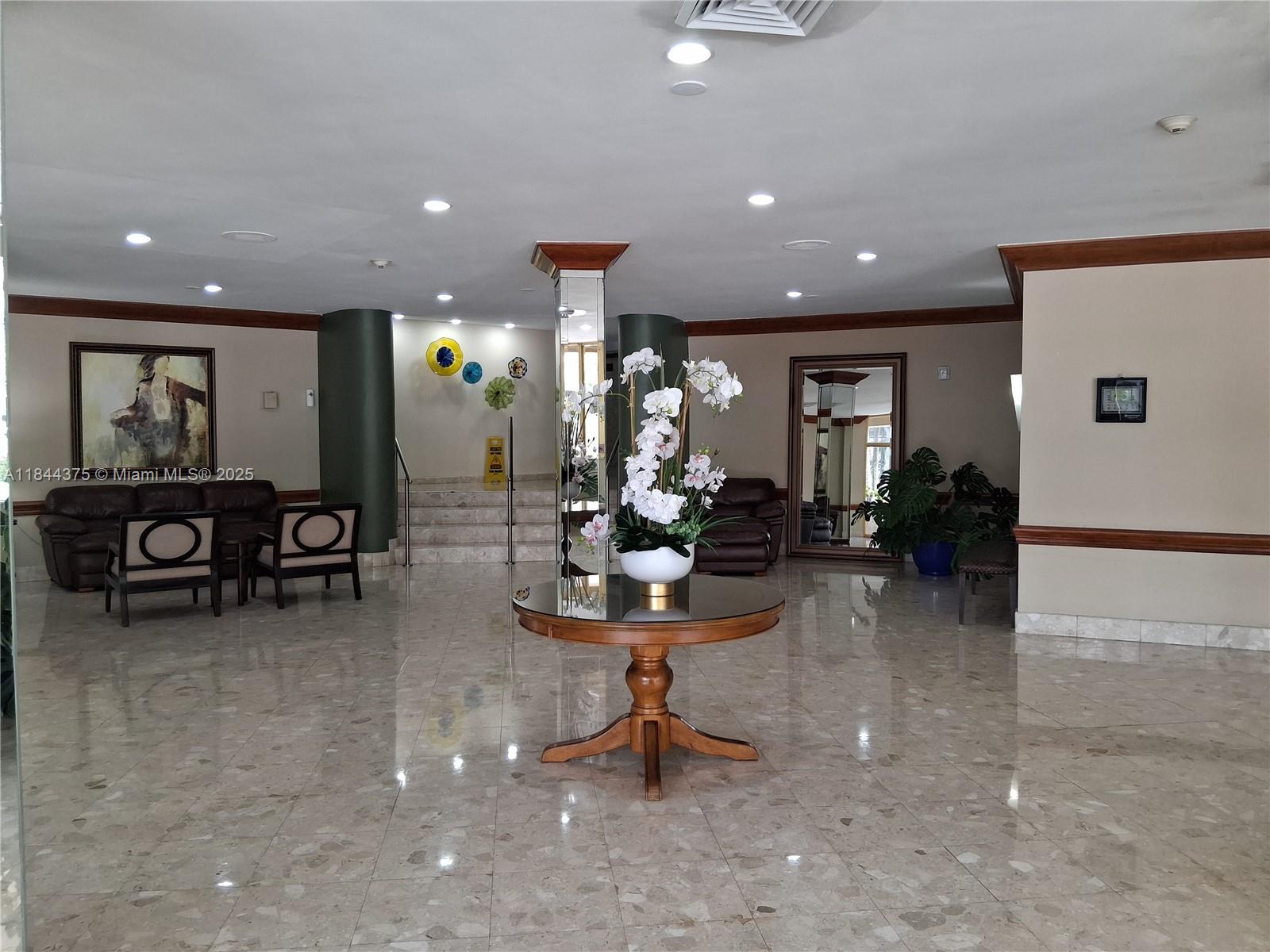 LAKE POINT TOWER CONDO - Residential Lease