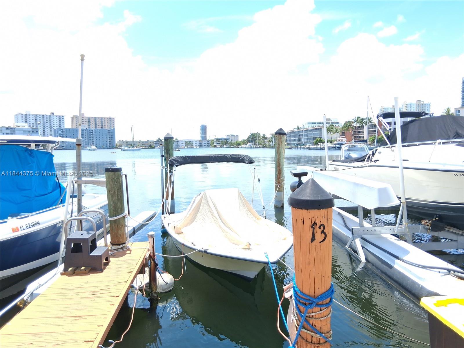 LAKE POINT TOWER CONDO - Residential Lease