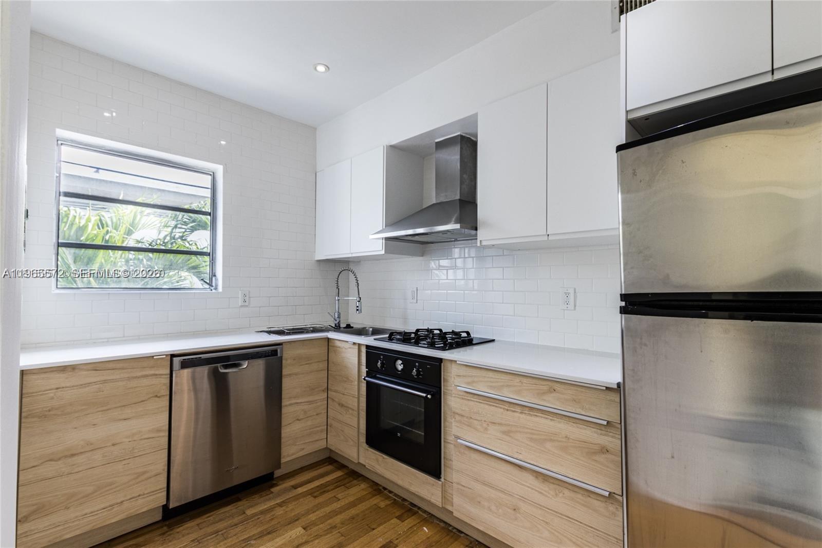 SANDPIPER VILLAS CO-OP - Residential Lease