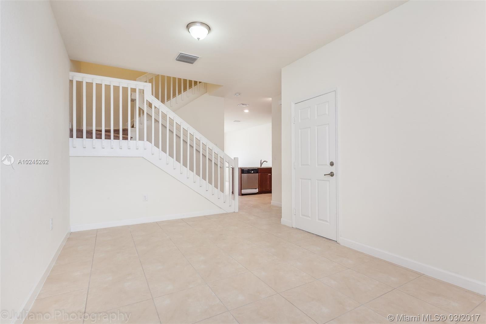 ARTESA/ COCO PALM ESTATES - Residential Lease