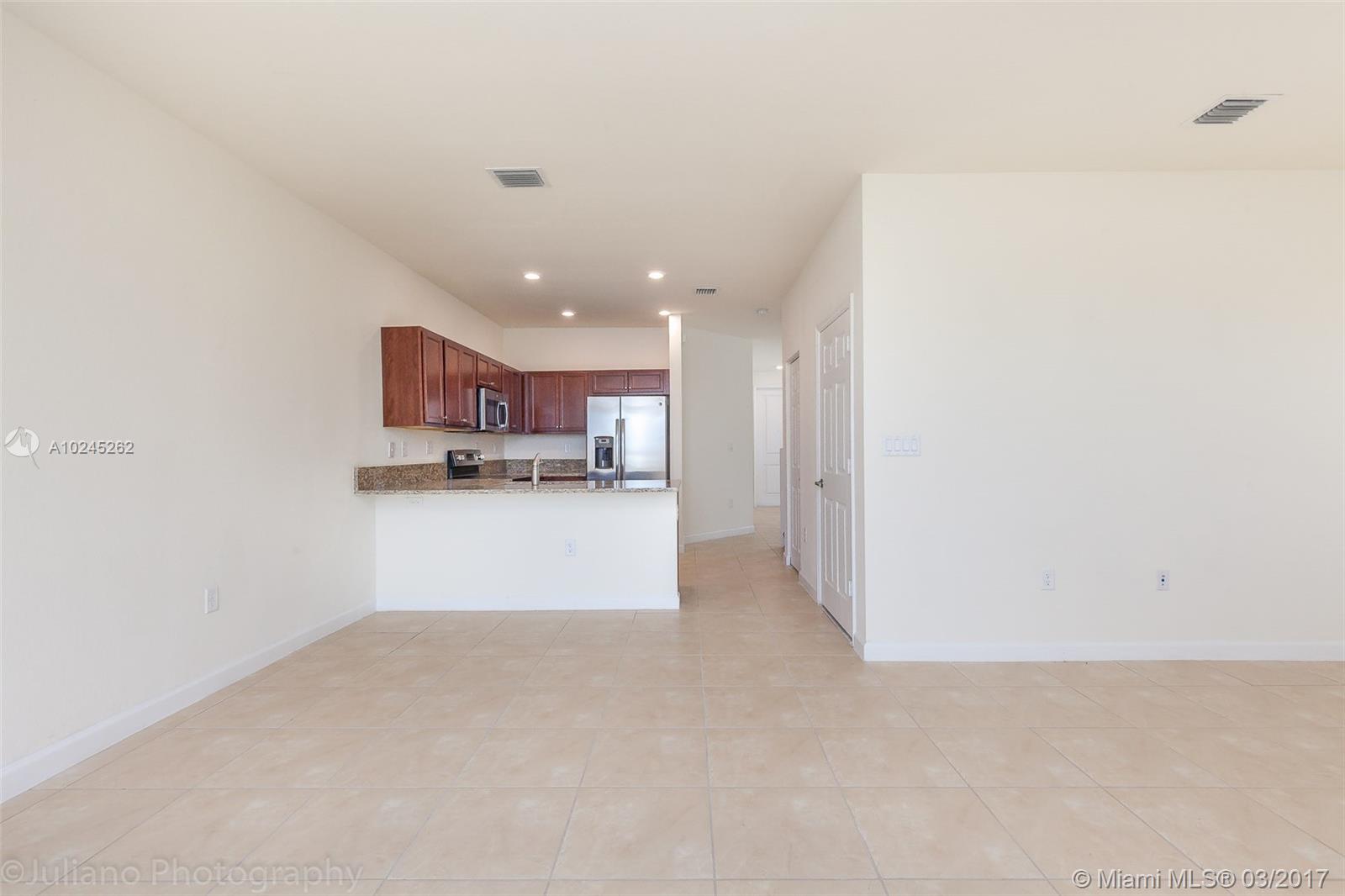 ARTESA/ COCO PALM ESTATES - Residential Lease