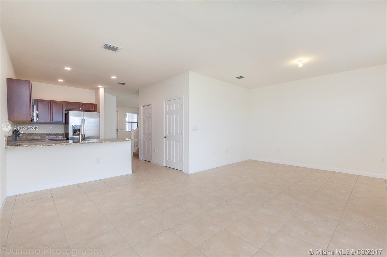 ARTESA/ COCO PALM ESTATES - Residential Lease
