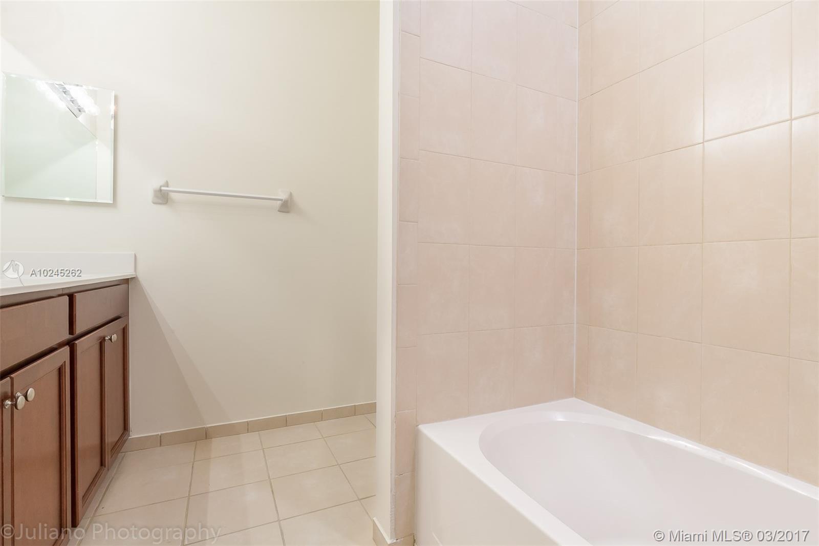 ARTESA/ COCO PALM ESTATES - Residential Lease