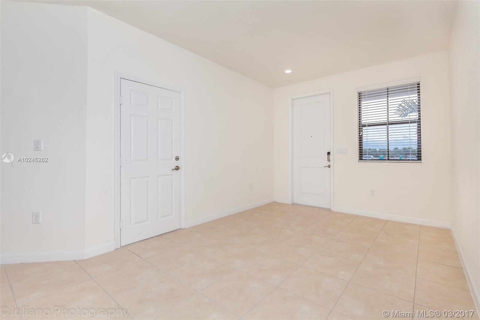 ARTESA/ COCO PALM ESTATES - Residential Lease