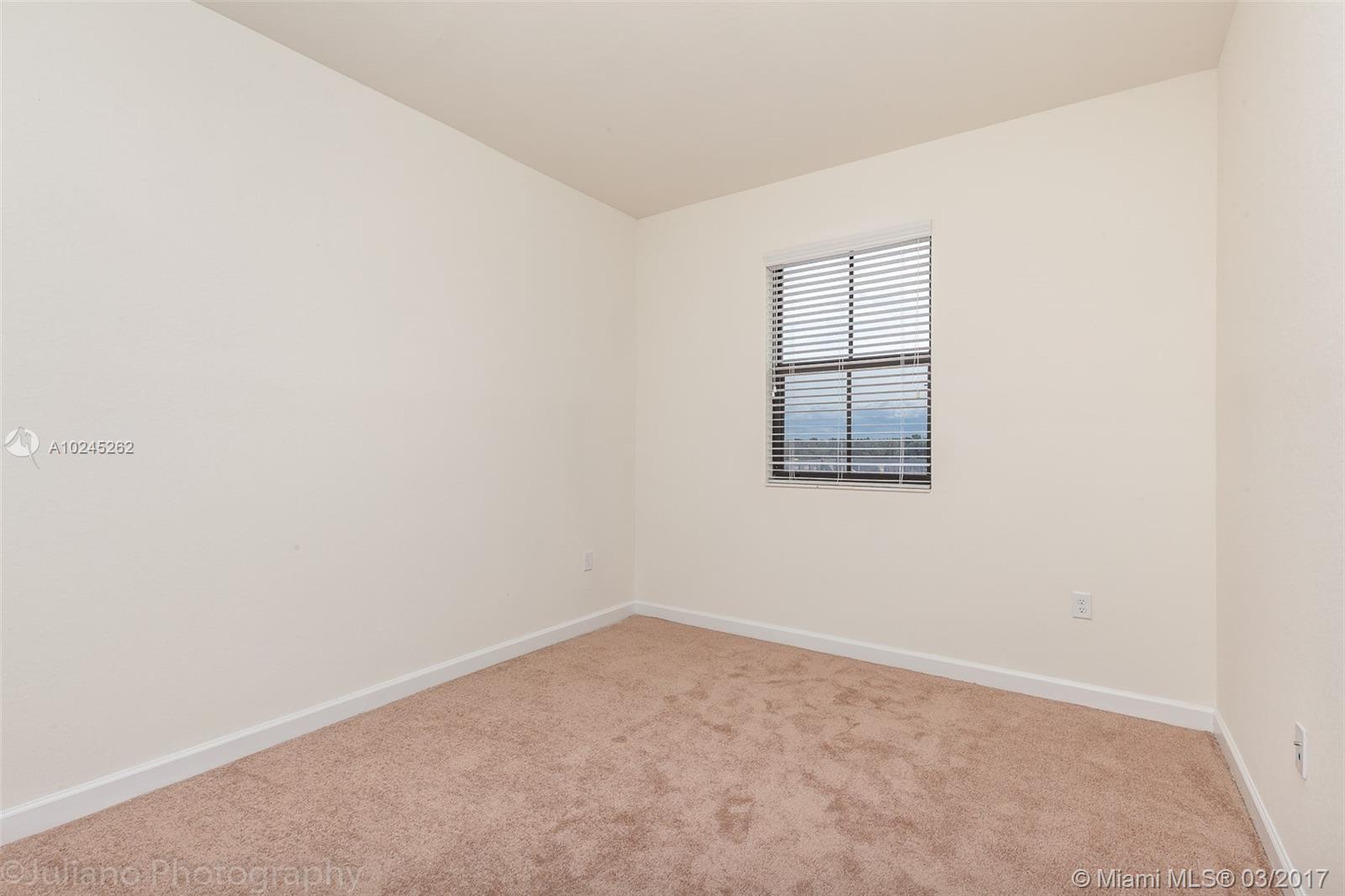 ARTESA/ COCO PALM ESTATES - Residential Lease