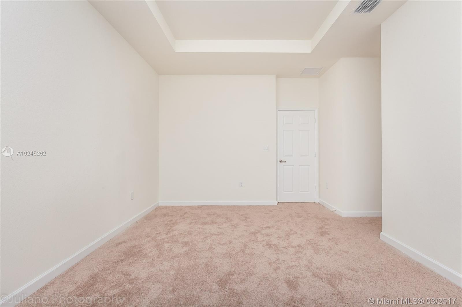ARTESA/ COCO PALM ESTATES - Residential Lease