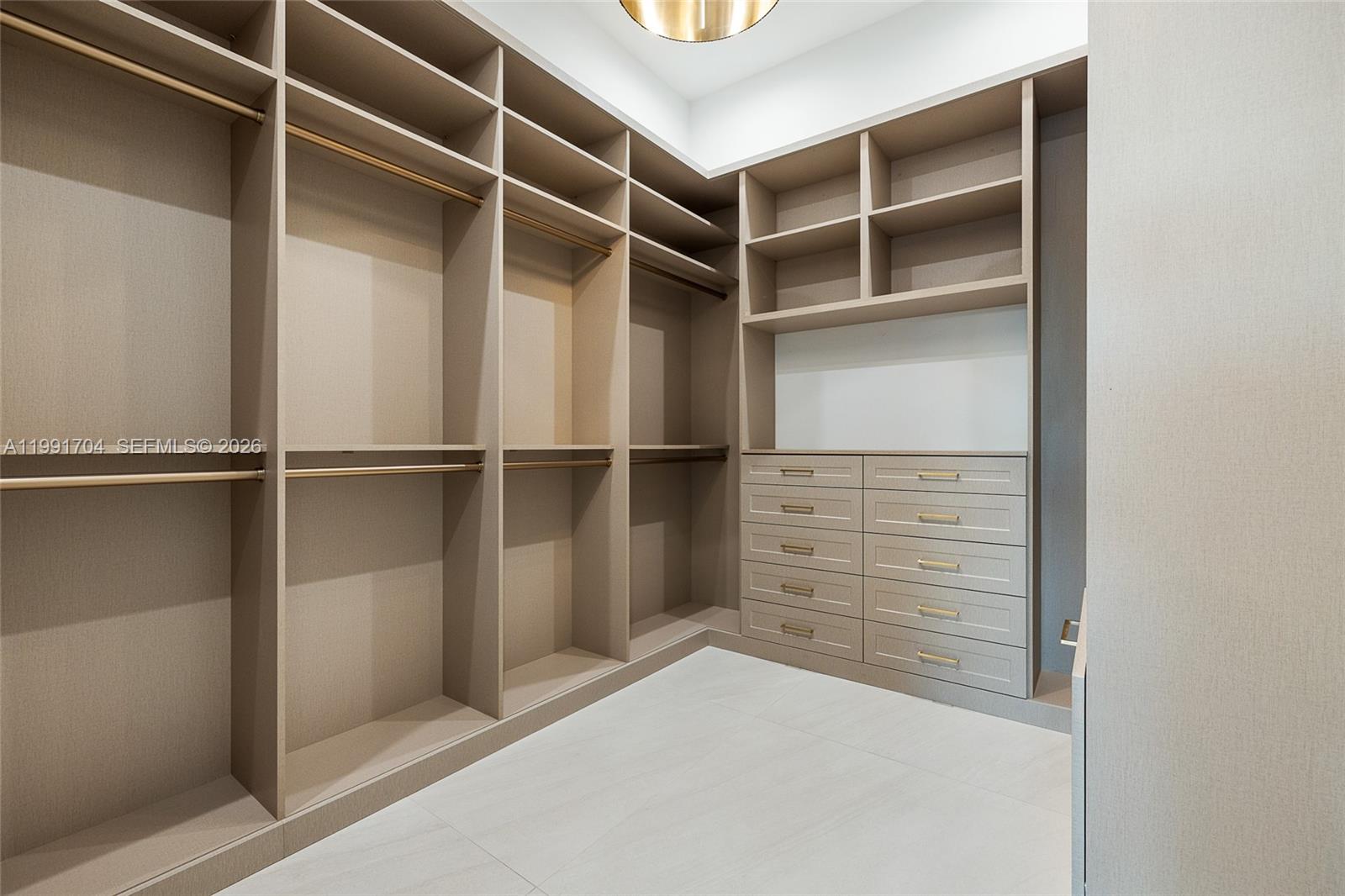 Pirates Cove - Residential