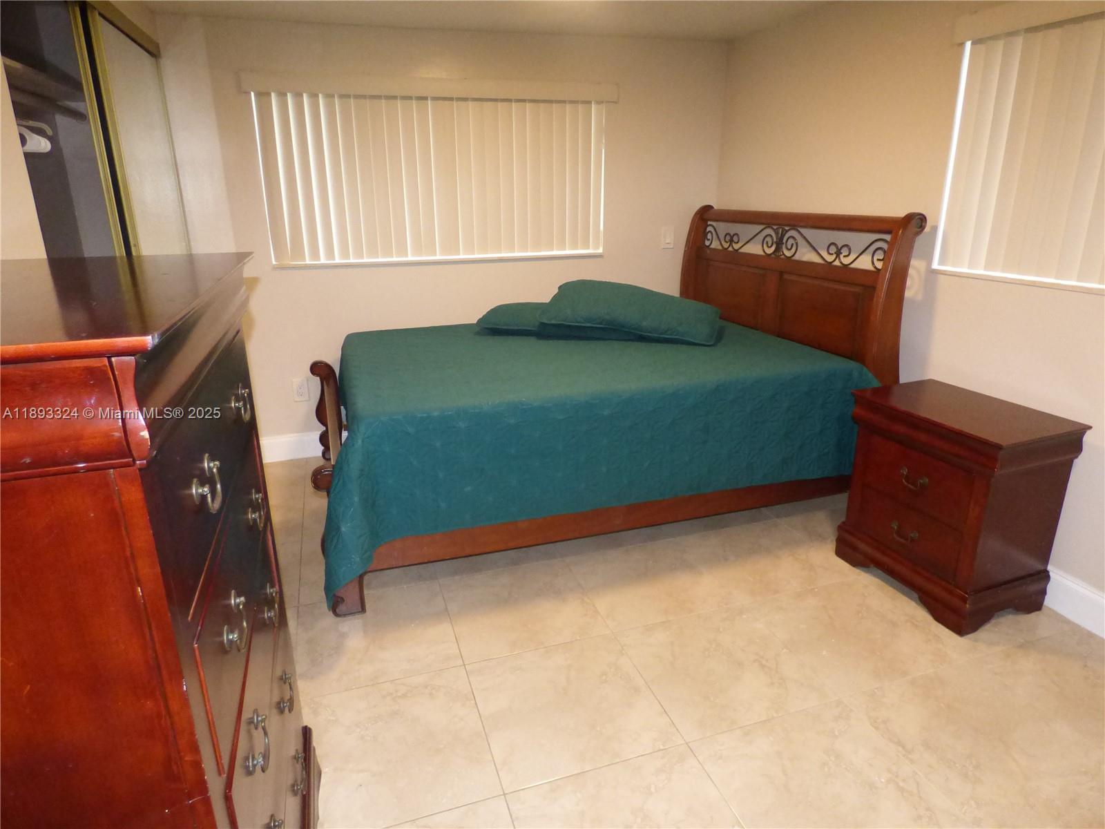SIERRA 1ST ADDN - Residential Lease