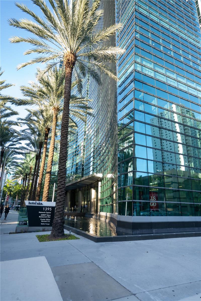 MAYFIELD CONDO - Residential