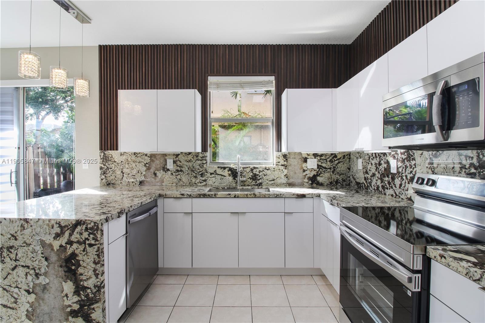 Courts at Tuscany - Residential Lease