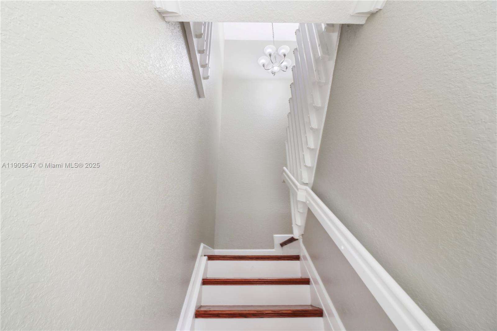 Courts at Tuscany - Residential Lease