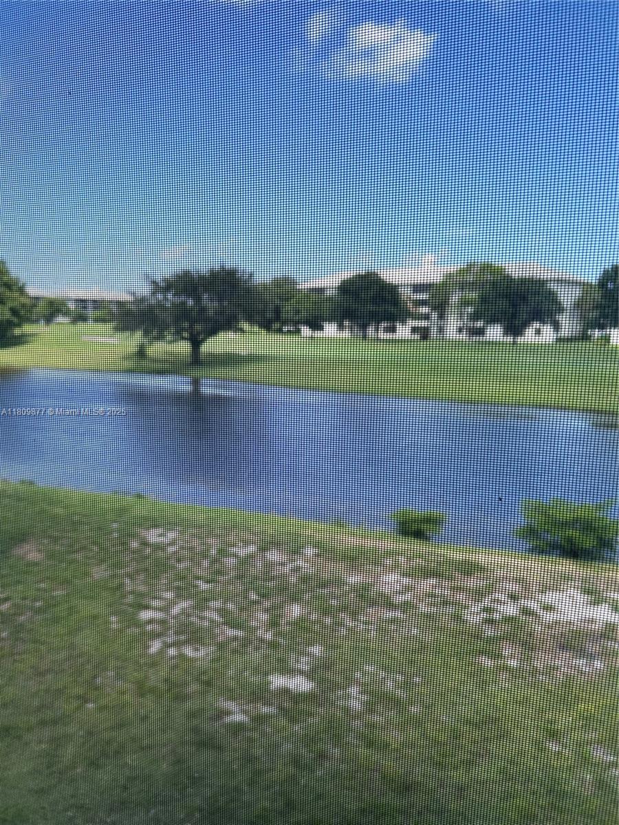 9230 Lagoon Pl 210