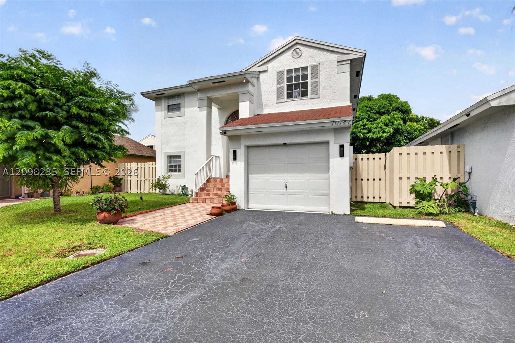 View photos, virtual tours, details... 10747 NW 37th Pl