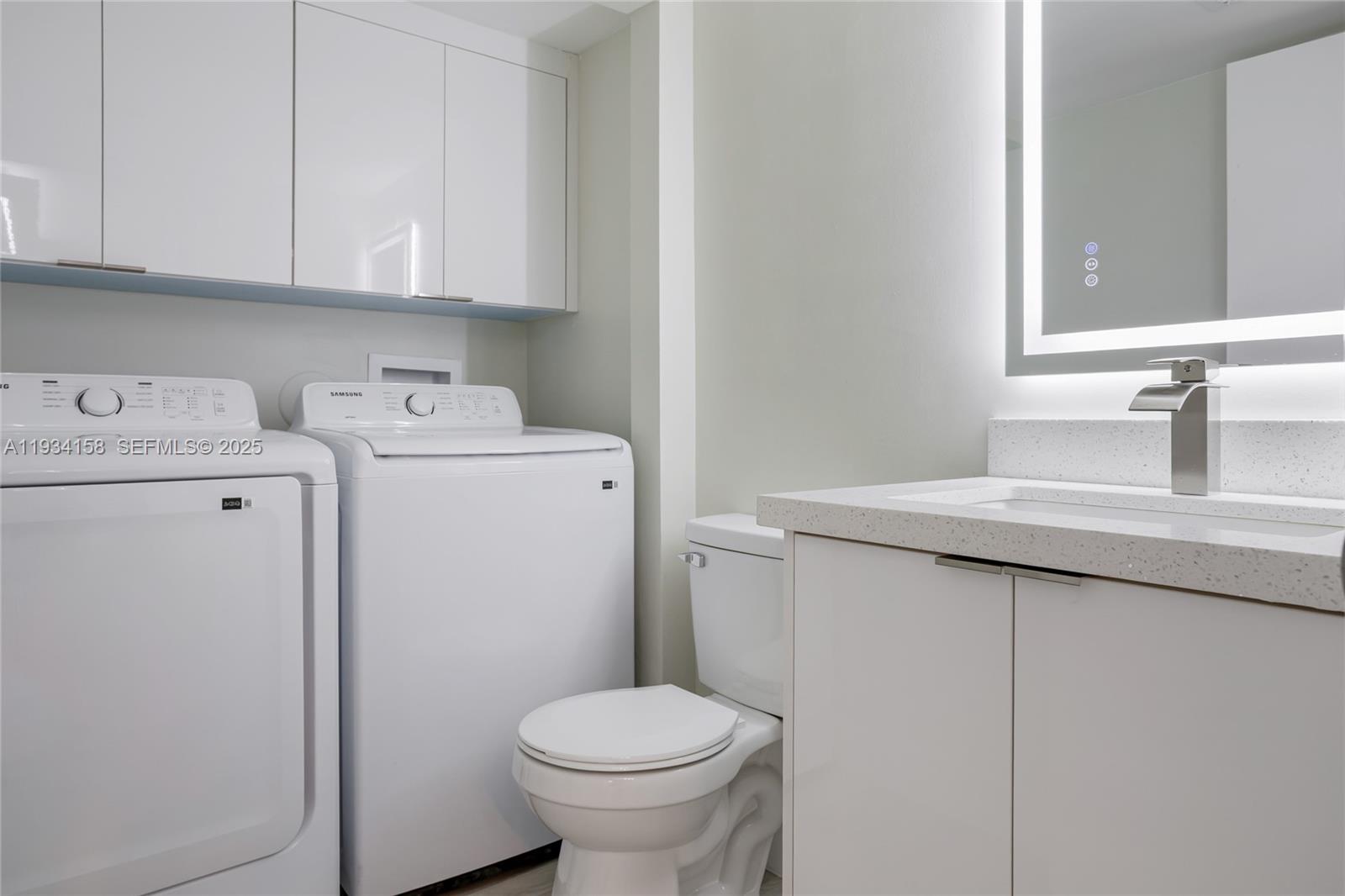 C H E ACRES - Residential