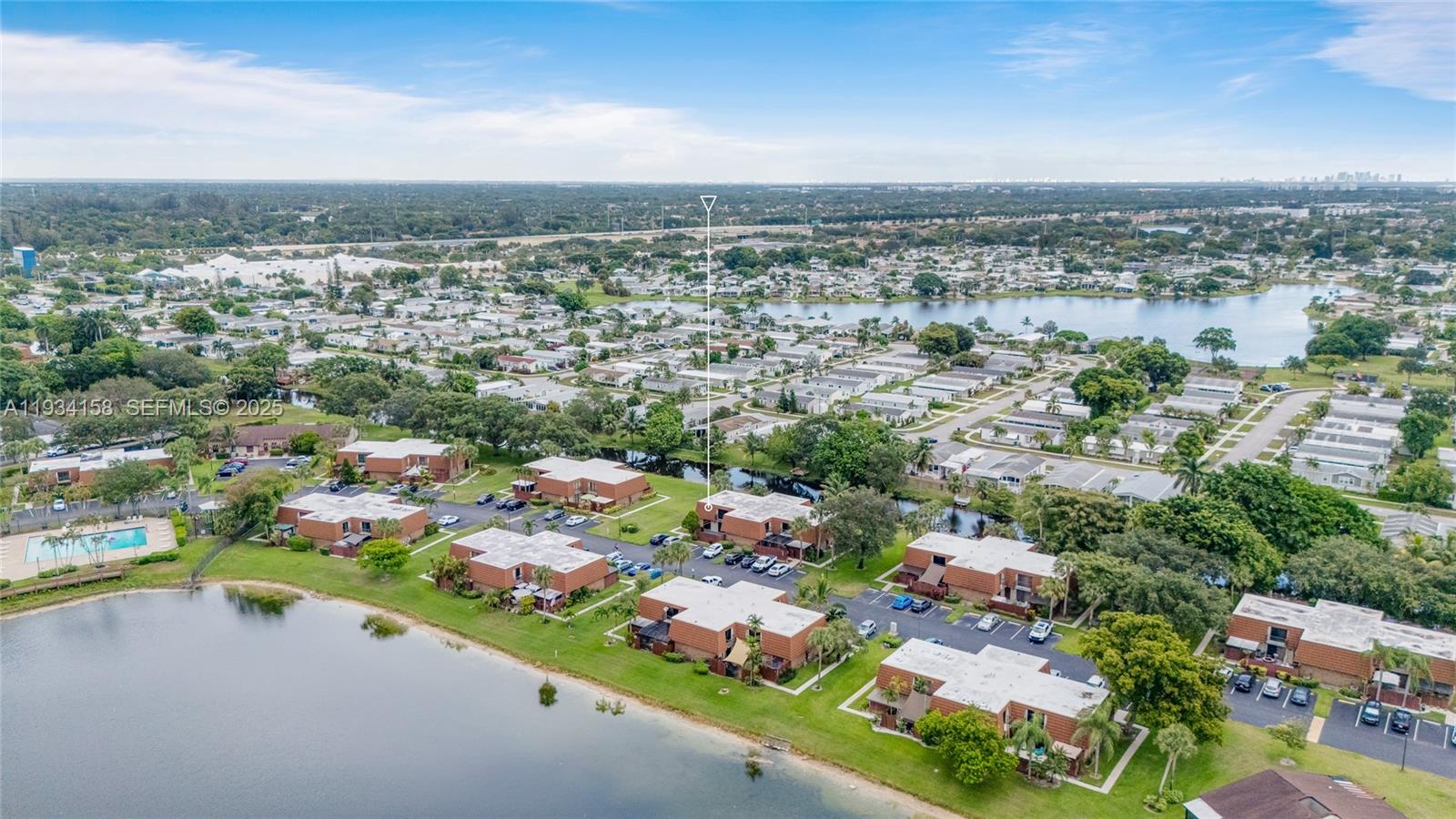 C H E ACRES - Residential