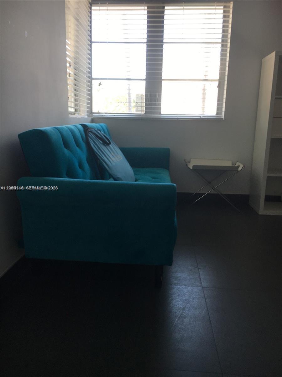 THE EVELYN CONDO - Residential Lease