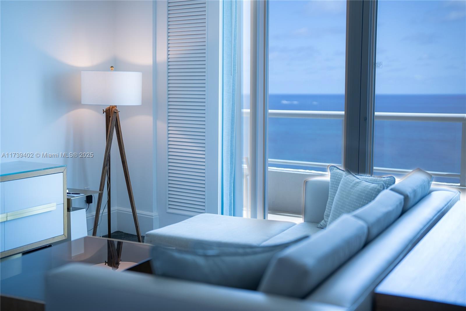 CASTILLO GRAND HOTEL RESI - Residential