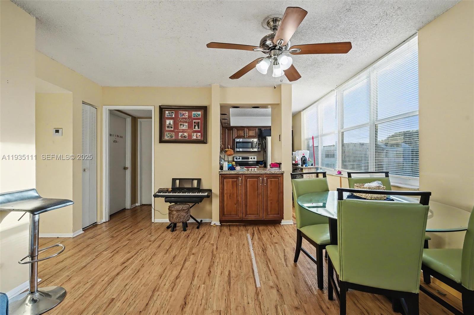 LIVE OAK CONDO SIX - Residential