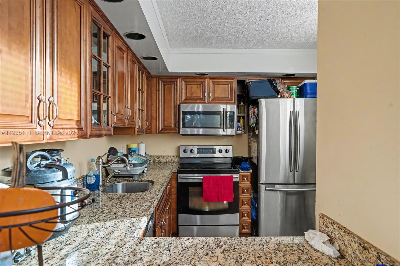 LIVE OAK CONDO SIX - Residential