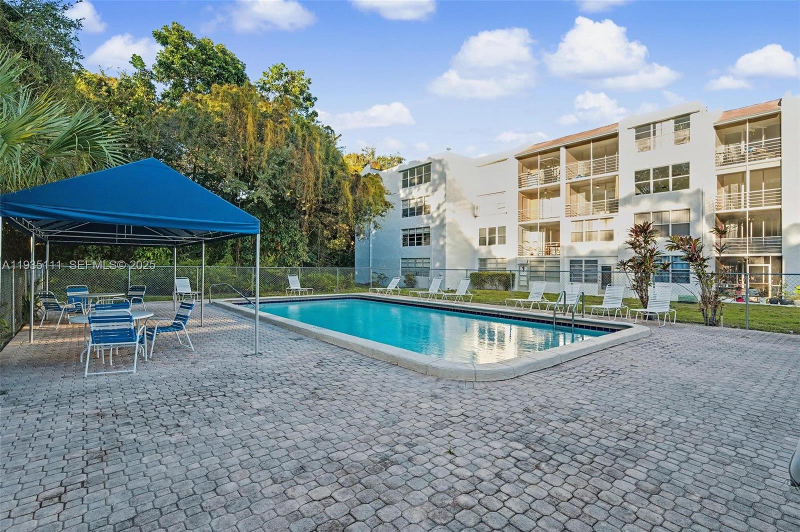 LIVE OAK CONDO SIX - Residential