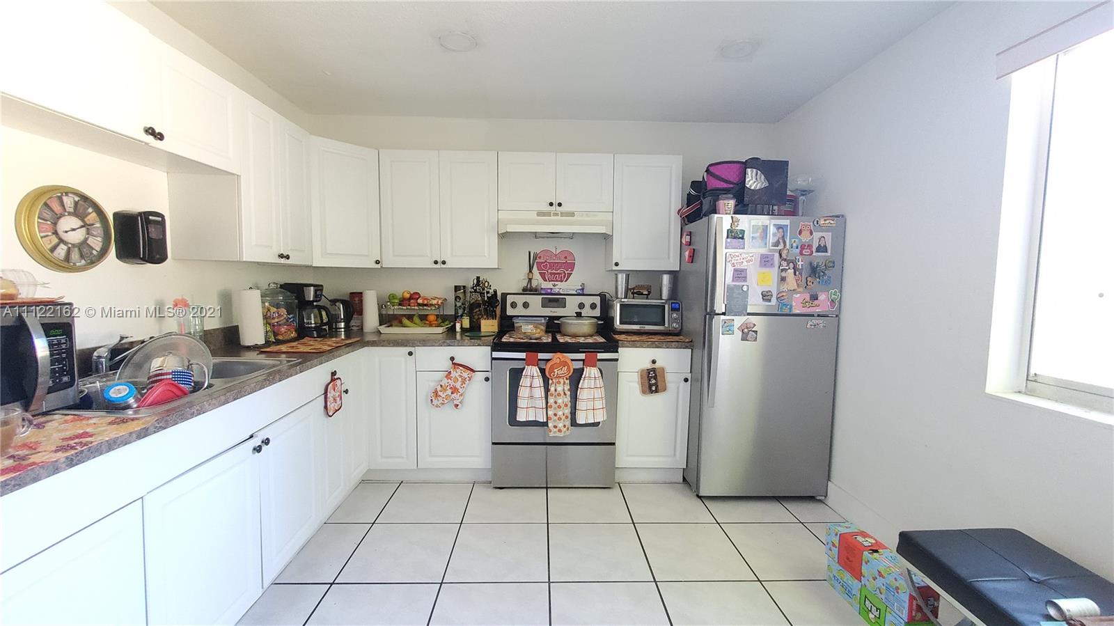 BLACK CREEK VILLAS - Residential