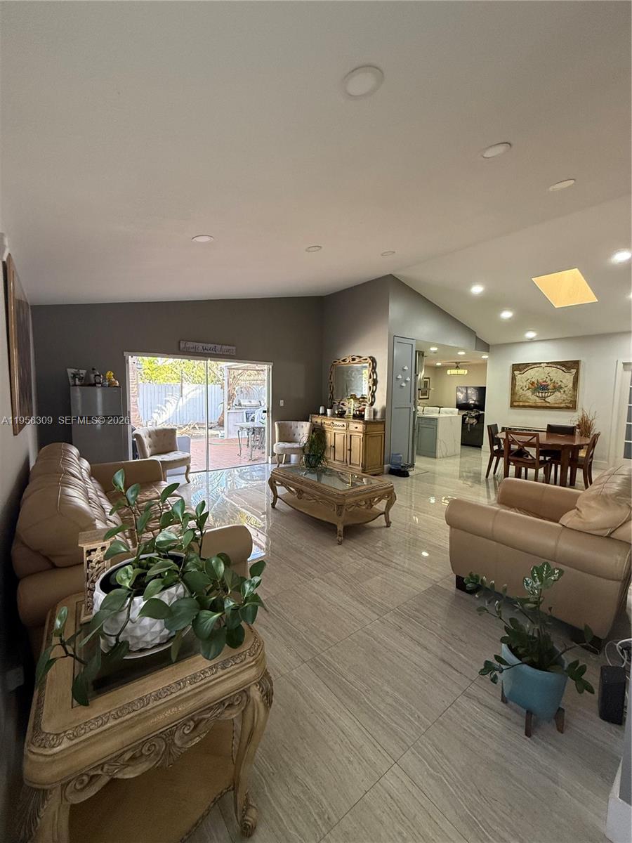 HARBOUR SUB - Residential