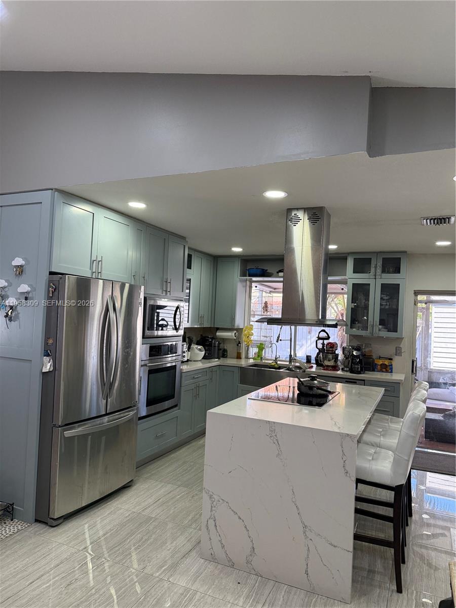 HARBOUR SUB - Residential