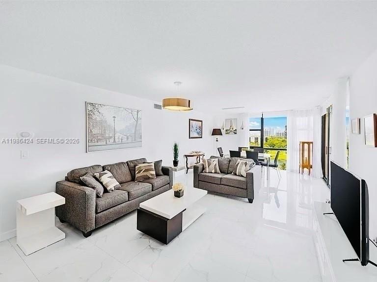 CORONADO CONDO- TOWER II - Residential